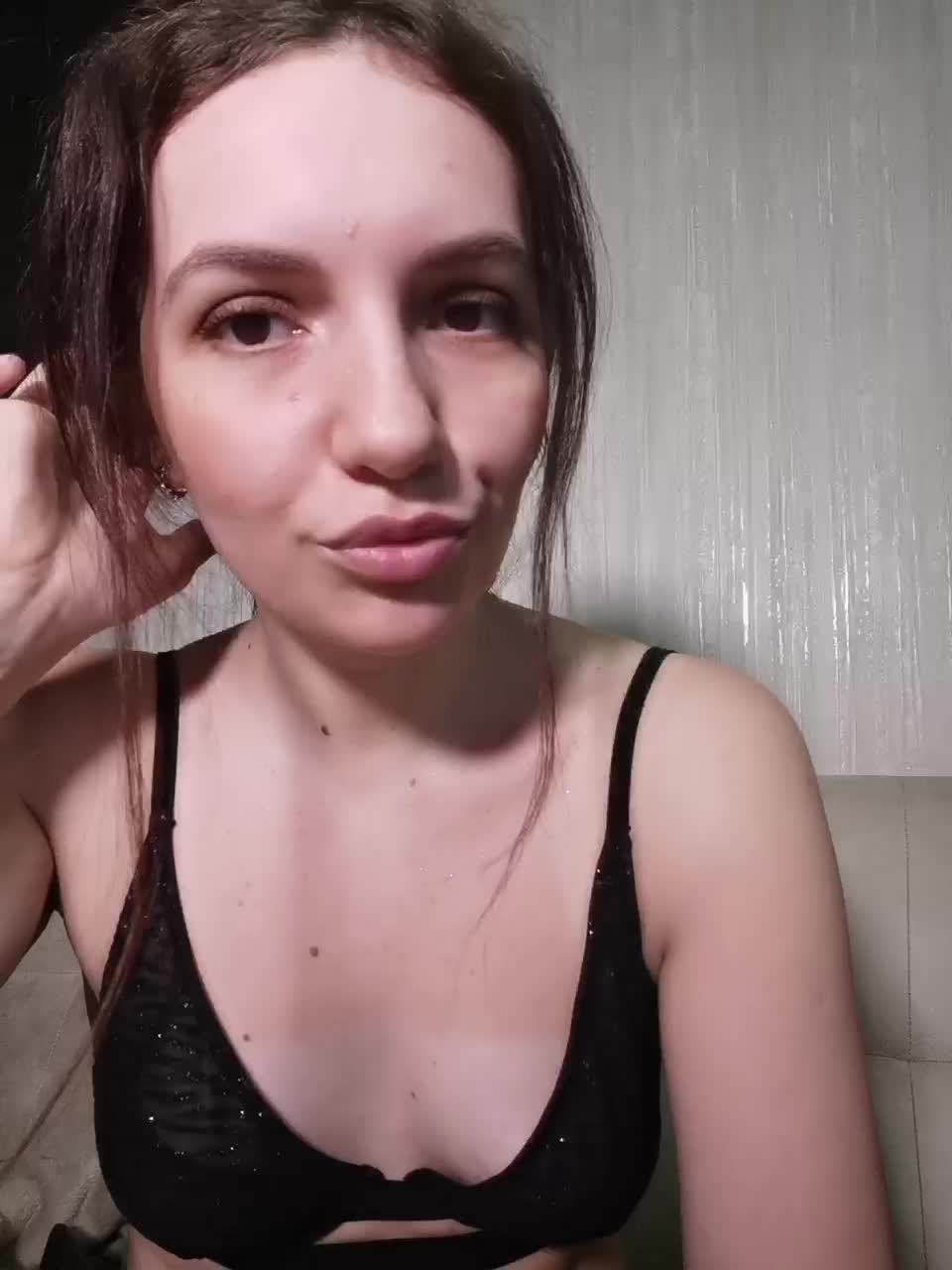 View or download file marykiskis on 2023-08-26 from bongacams