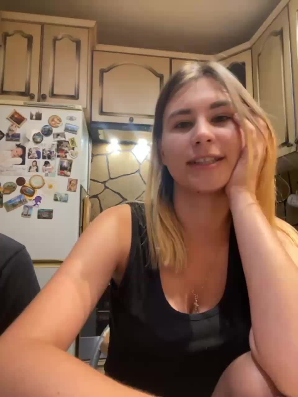 View or download file _breid_1 on 2023-08-27 from bongacams