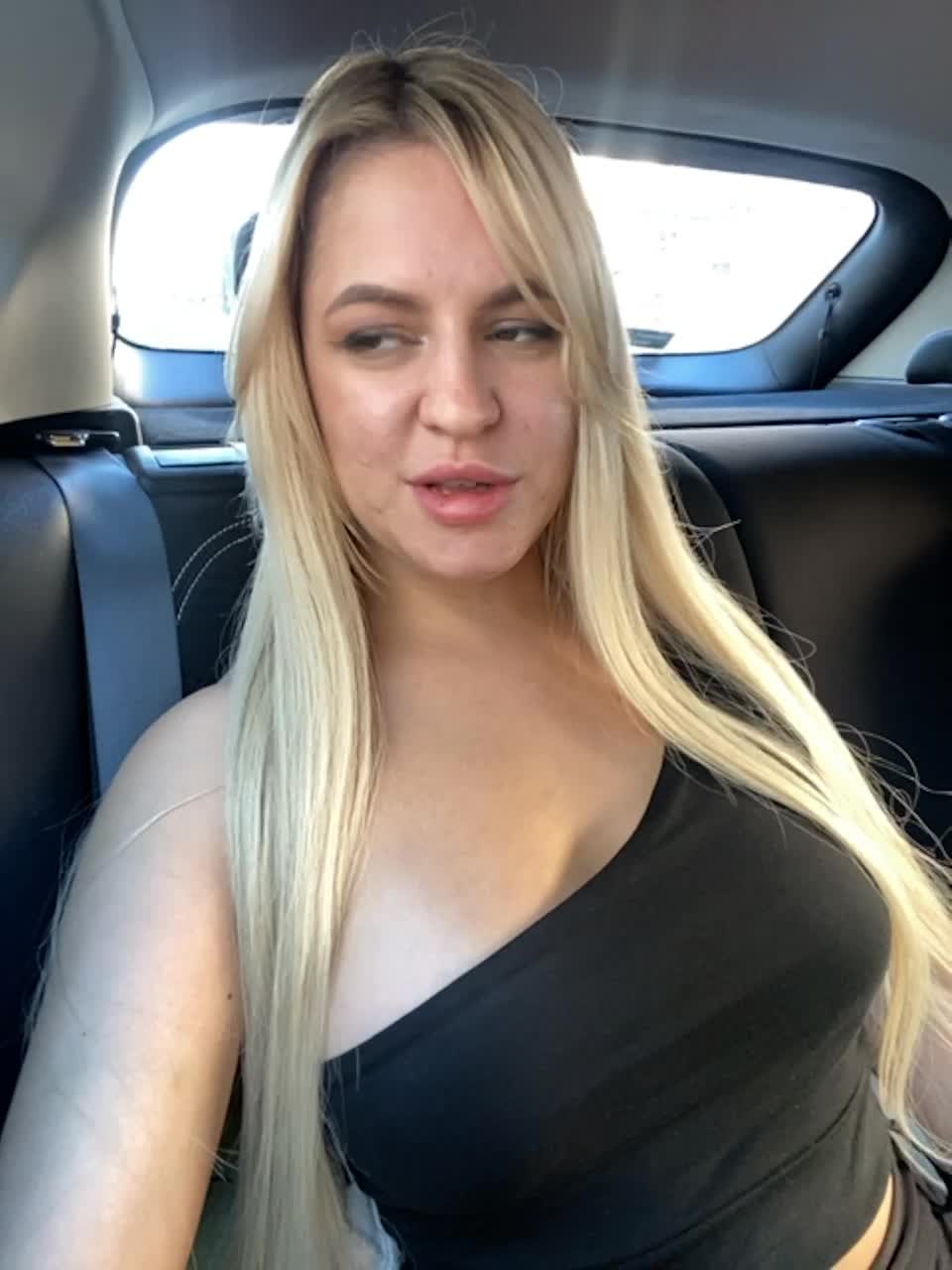 View or download file banana_peach on 2023-08-27 from bongacams