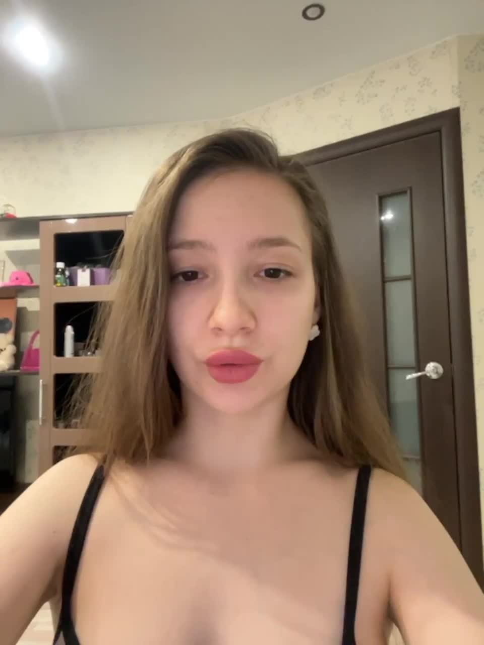 View or download file katrinnna on 2023-08-27 from bongacams