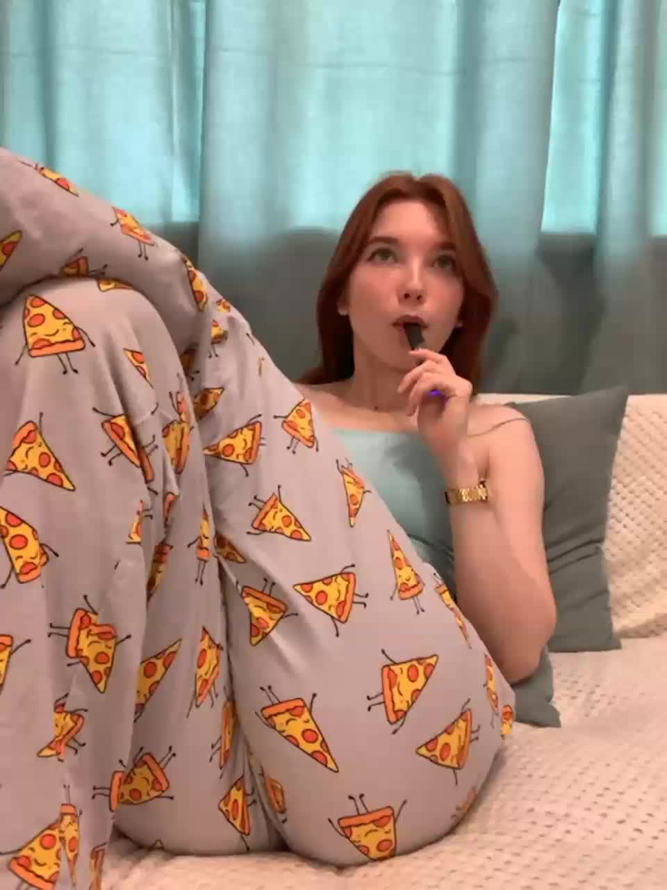 View or download file mispopi on 2023-08-27 from bongacams