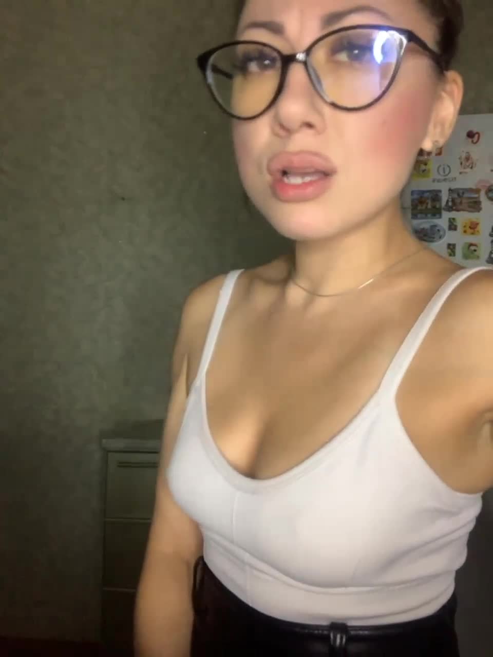 View or download file _kitana_mk_ on 2023-08-28 from bongacams