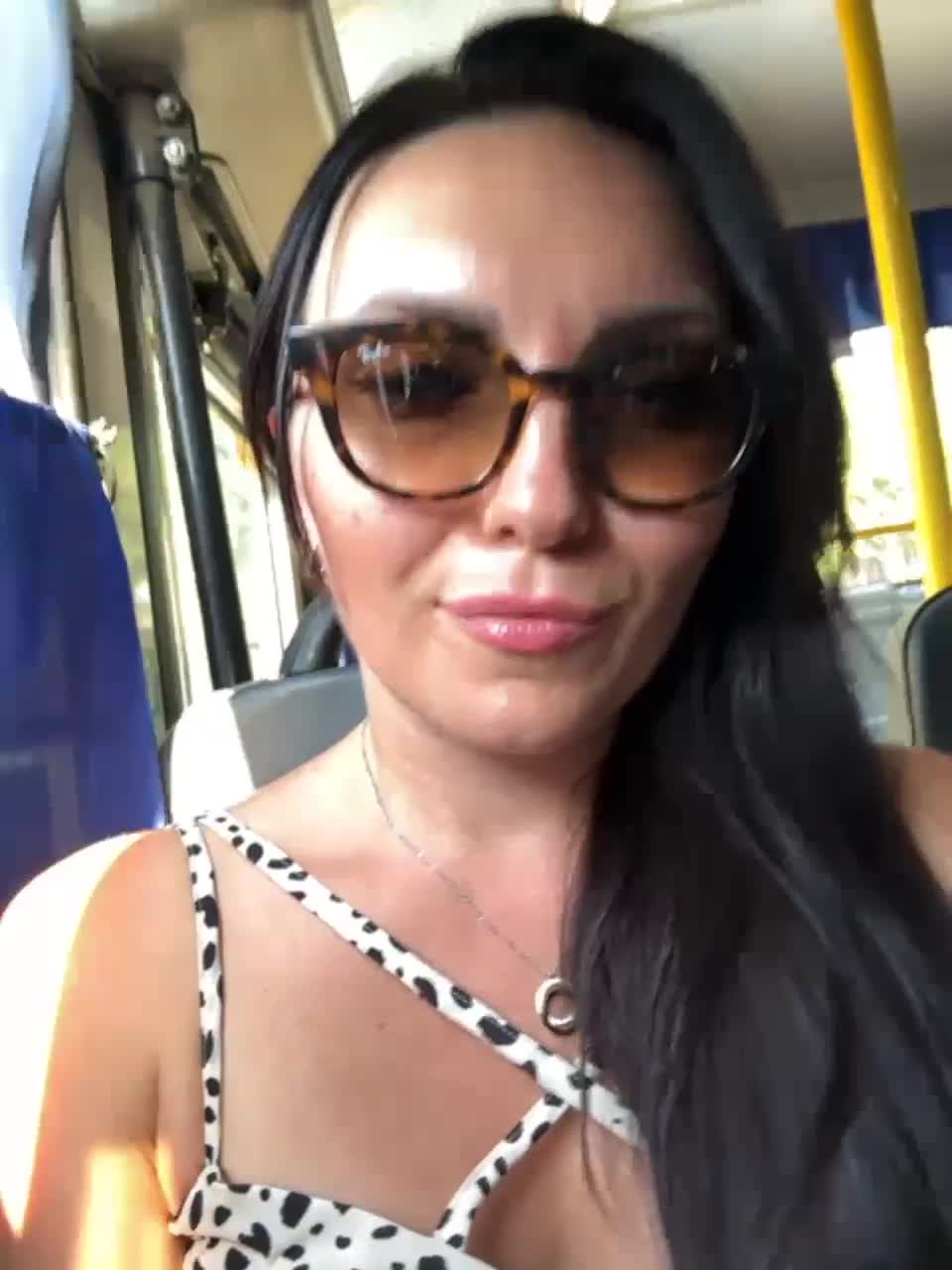 View or download file divora on 2023-08-28 from bongacams