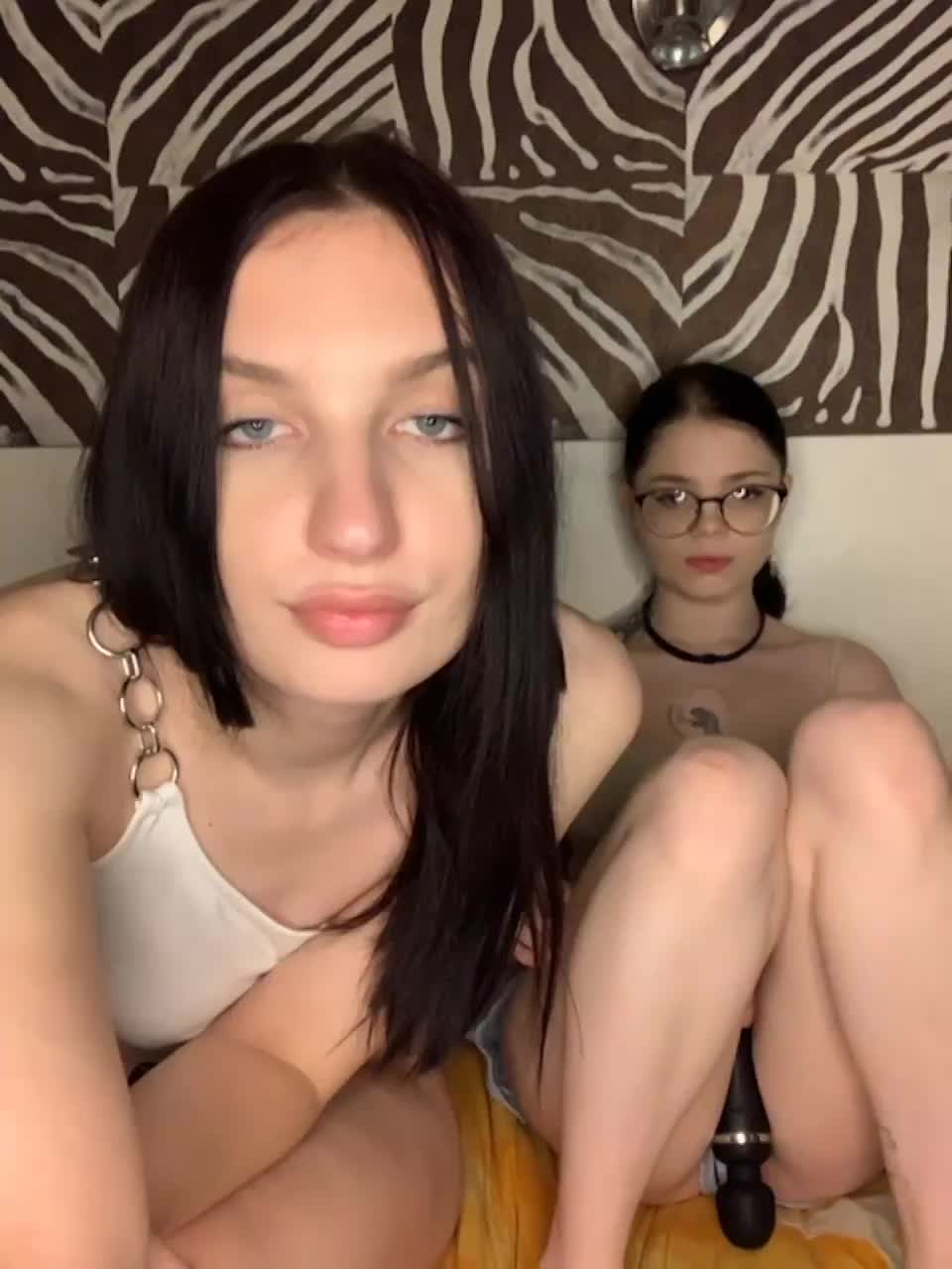 View or download file harleyquinngi on 2023-08-28 from bongacams