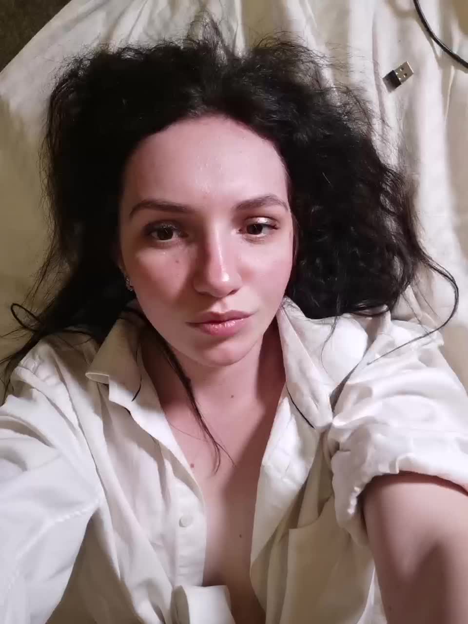 View or download file marykiskis on 2023-08-28 from bongacams