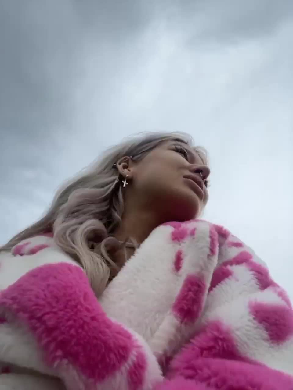 View or download file rostomancom888 on 2023-08-28 from bongacams