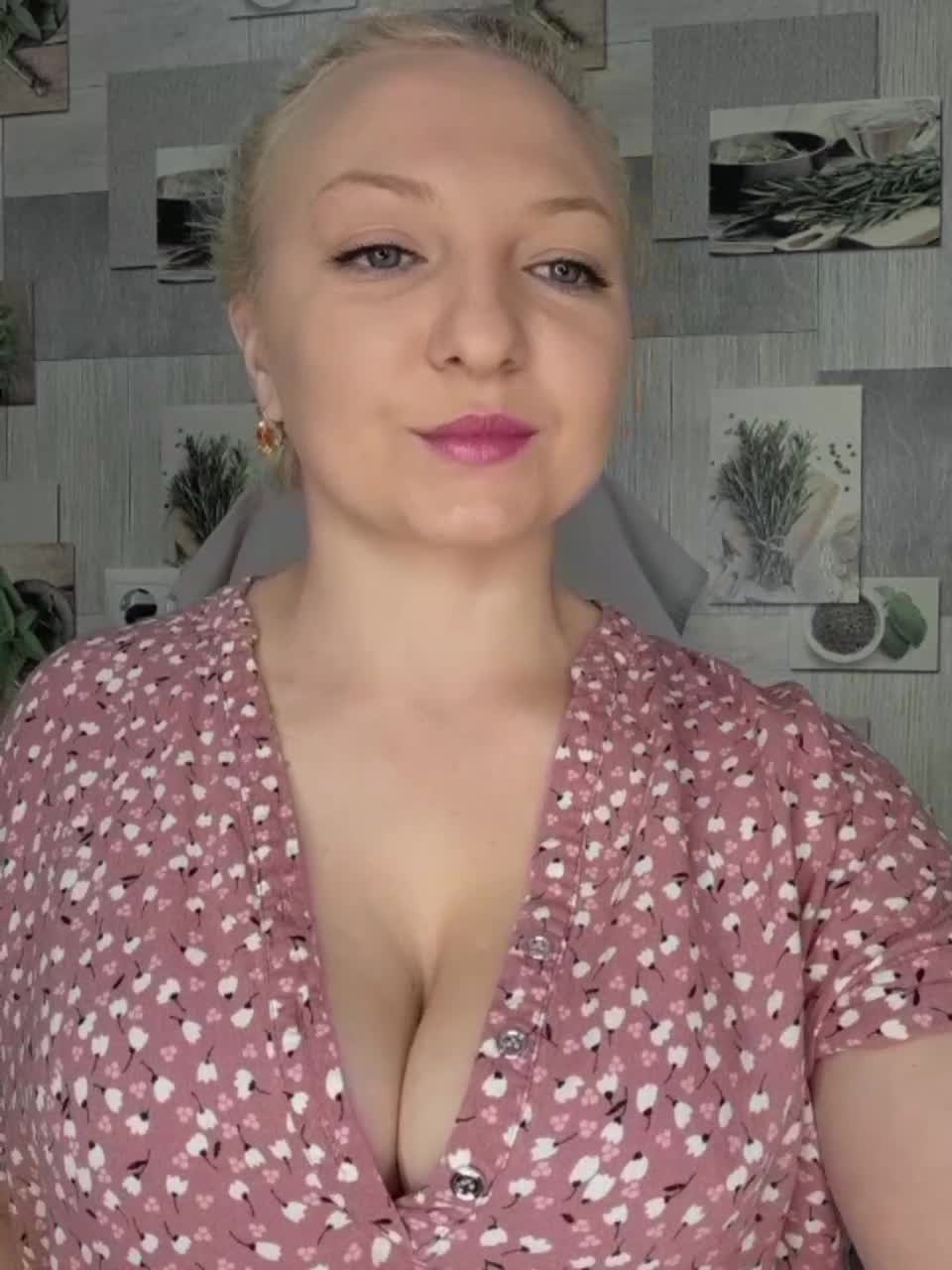 View or download file anesteishen on 2023-08-29 from bongacams