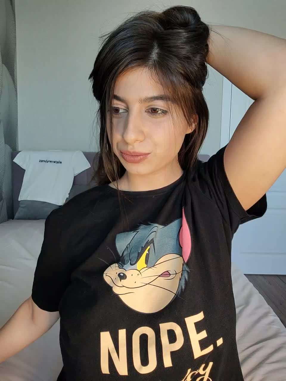 View or download file madina3 on 2023-08-30 from bongacams