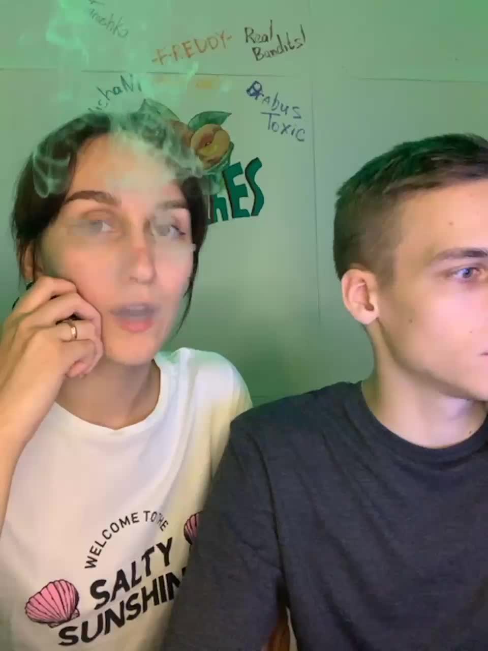 View or download file sweet_peaches on 2023-08-31 from bongacams