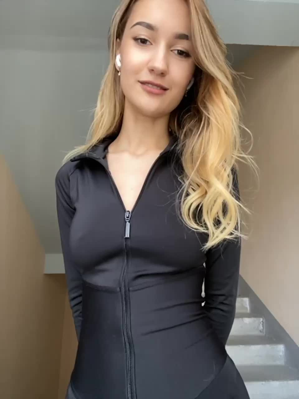 View or download file _lana_chester_ on 2023-09-01 from bongacams