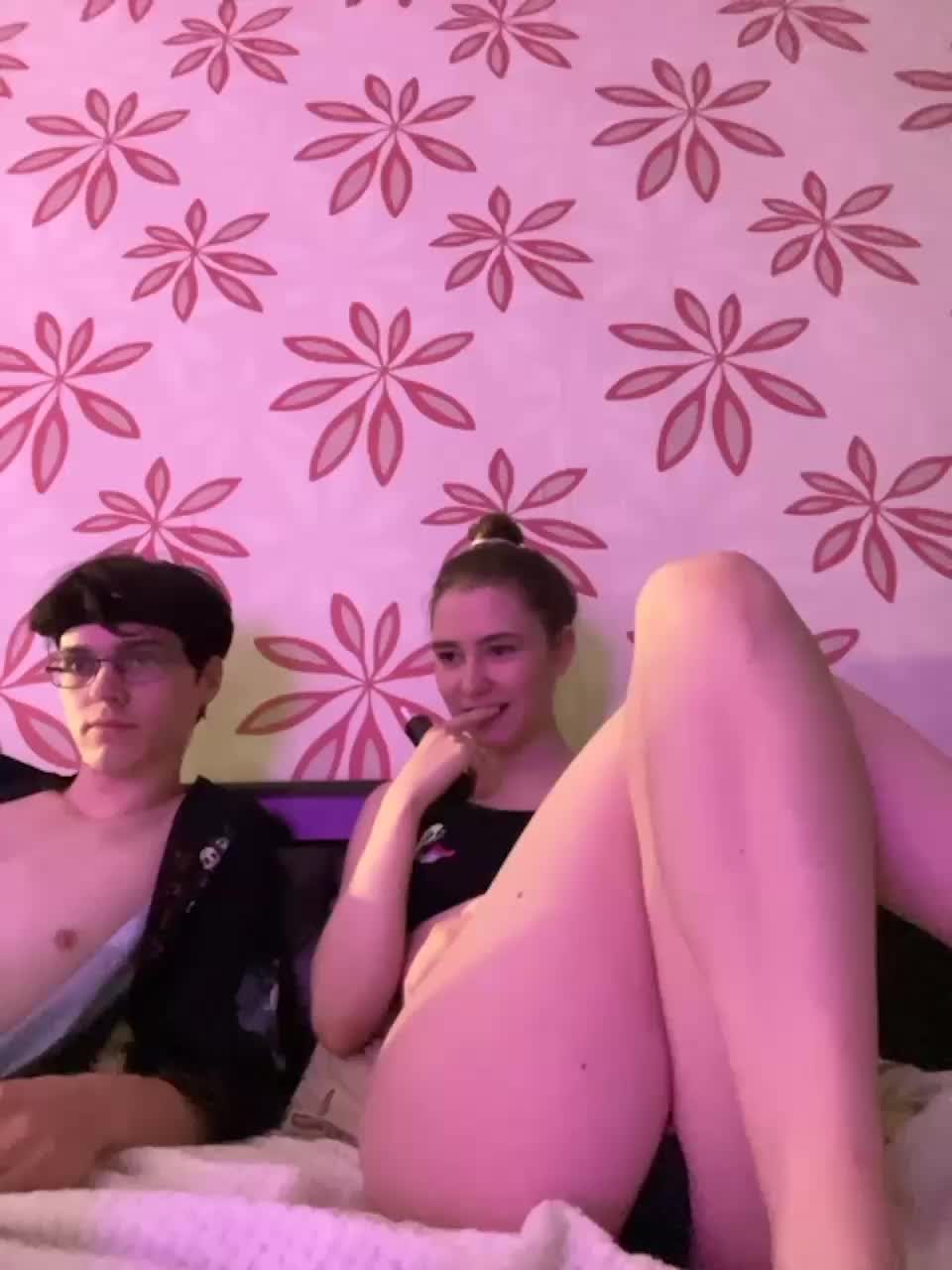 View or download file shrimprolls on 2023-09-02 from bongacams