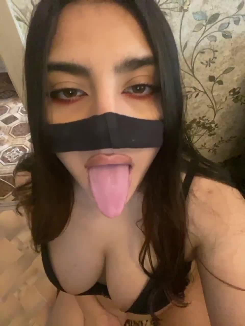 View or download file aloeloea on 2023-09-03 from bongacams