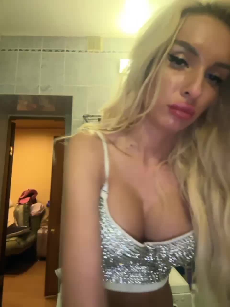 View or download file goldpussy69 on 2023-09-03 from bongacams