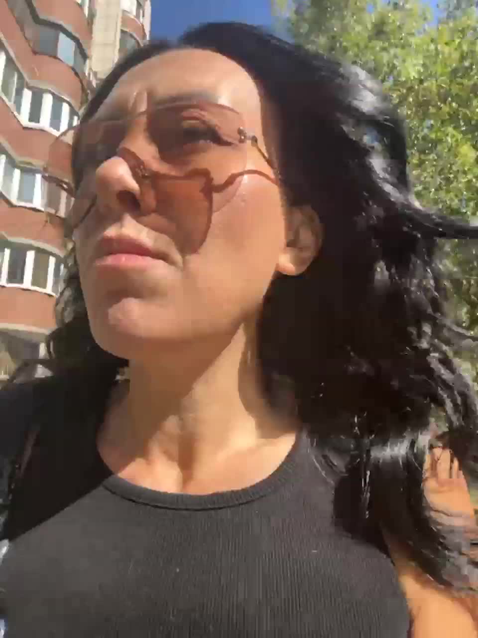 View or download file karolinamilf on 2023-09-03 from bongacams