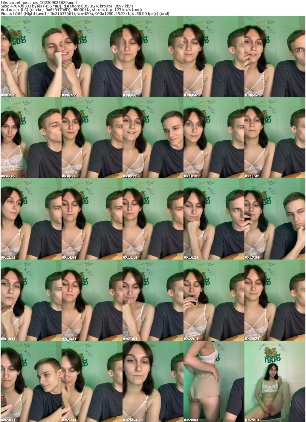 Preview thumb from sweet_peaches on 2023-09-03 @ bongacams