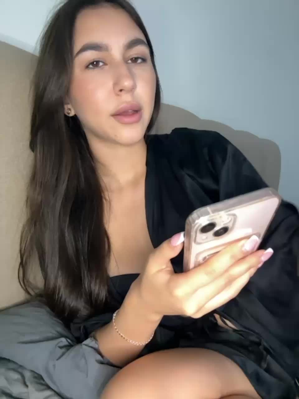 View or download file babysashababy on 2023-09-04 from bongacams