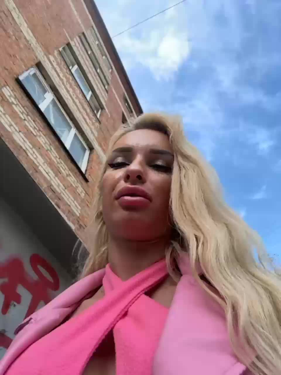 View or download file goldpussy69 on 2023-09-04 from bongacams