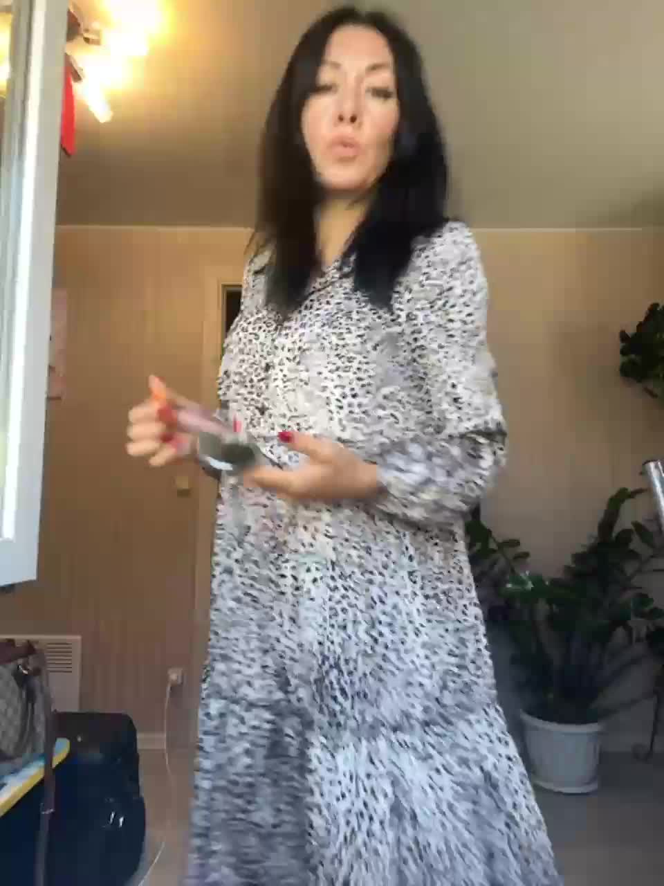 View or download file karolinamilf on 2023-09-04 from bongacams