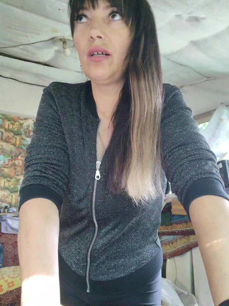 View or download file lalili on 2023-09-04 from bongacams