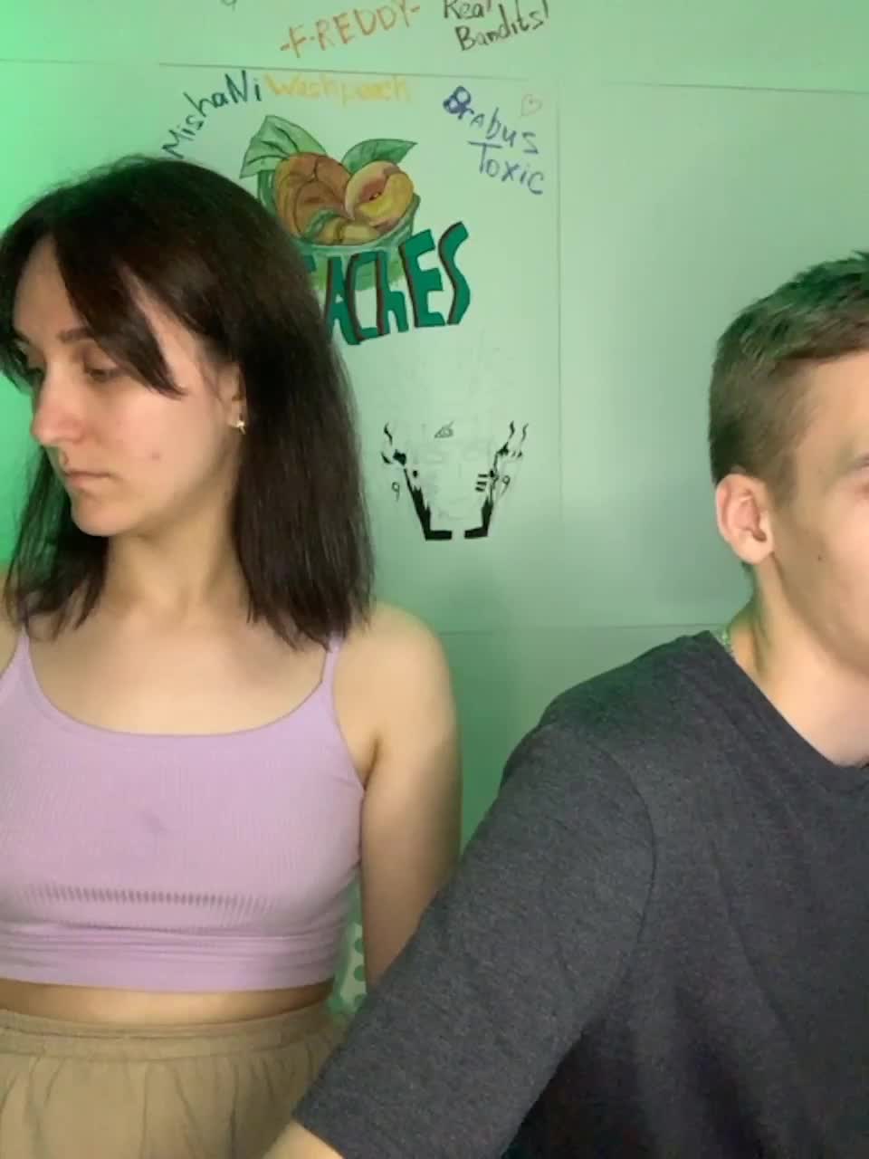 View or download file sweet_peaches on 2023-09-04 from bongacams