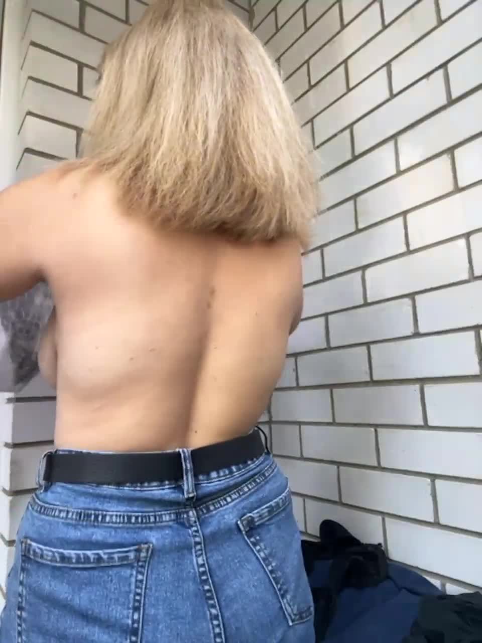 View or download file giayevangeliya on 2023-09-06 from bongacams