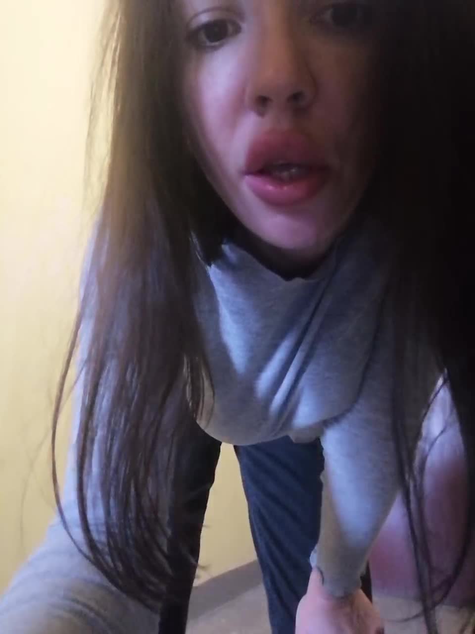 View or download file l4dycandy on 2023-09-06 from bongacams