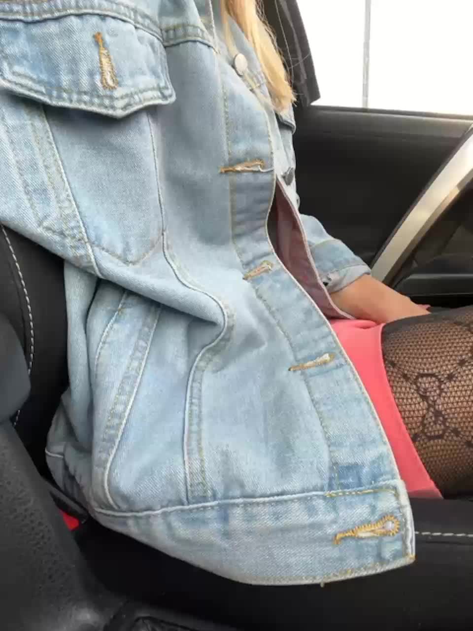 View or download file lady_dee on 2023-09-06 from bongacams