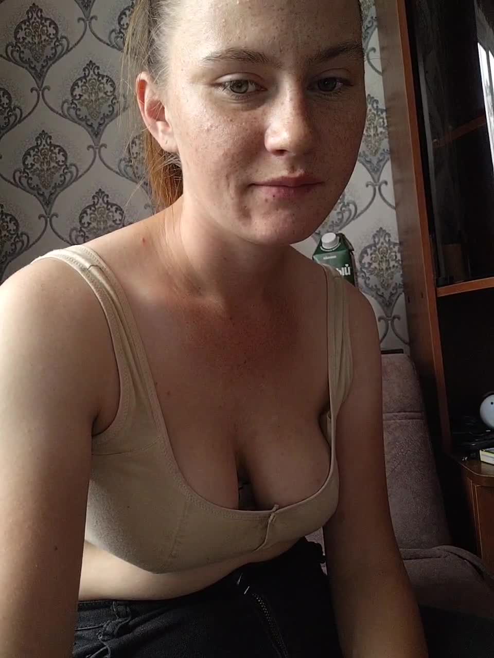 View or download file malinka1512 on 2023-09-06 from bongacams