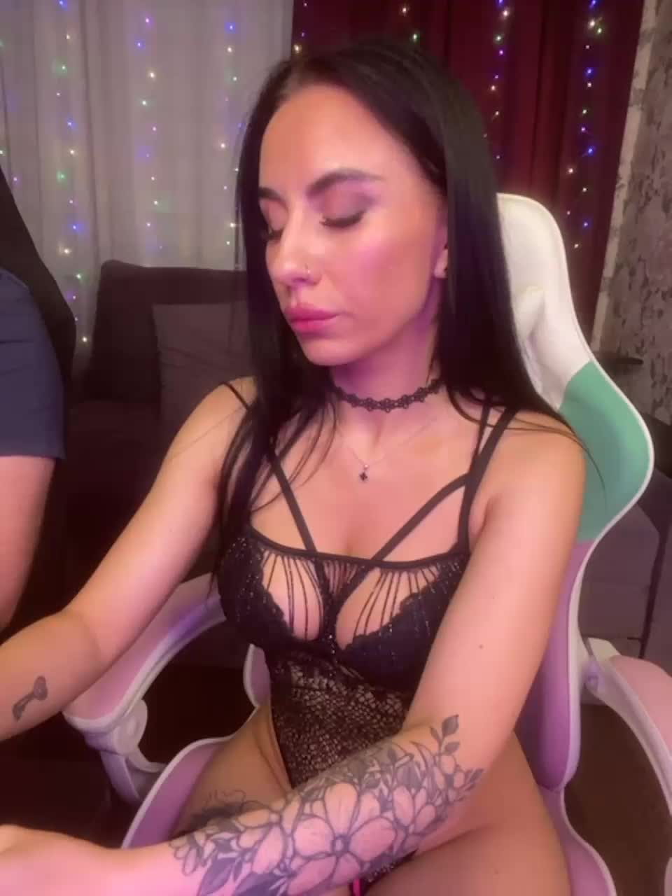 View or download file missjasmine07 on 2023-09-06 from bongacams