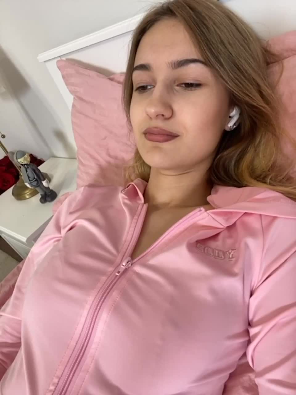 View or download file _lana_chester_ on 2023-09-07 from bongacams