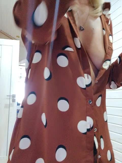 View or download file famouswomen on 2023-09-07 from bongacams