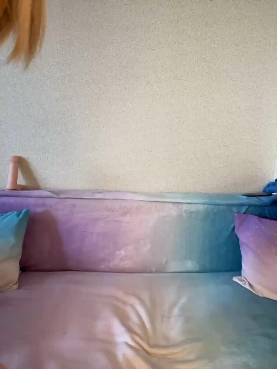 View or download file myr_kiss on 2023-09-07 from bongacams