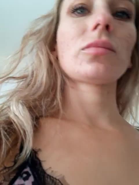 View or download file marysiaxxx on 2023-09-12 from bongacams