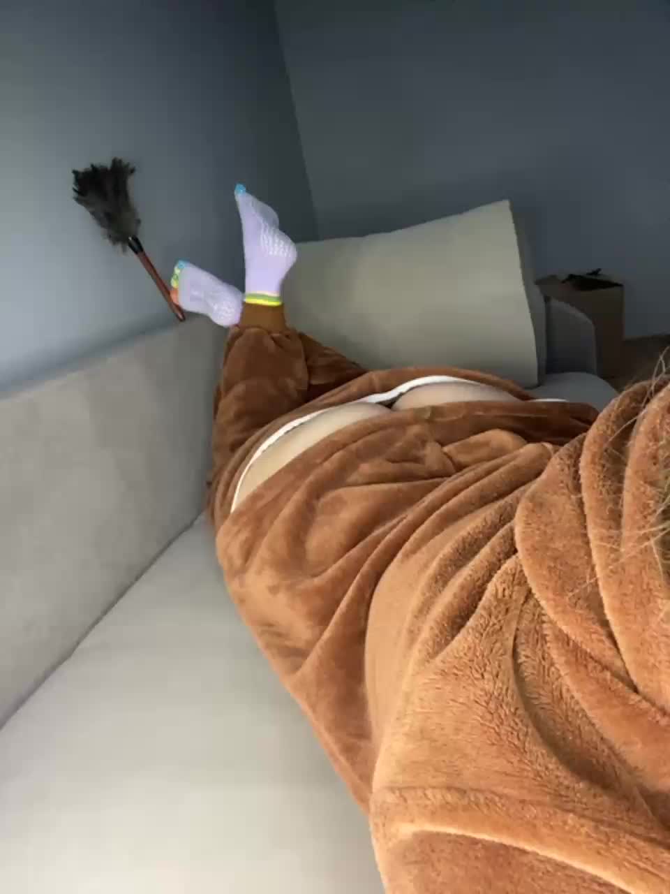 View or download file milaa1998 on 2023-09-12 from bongacams