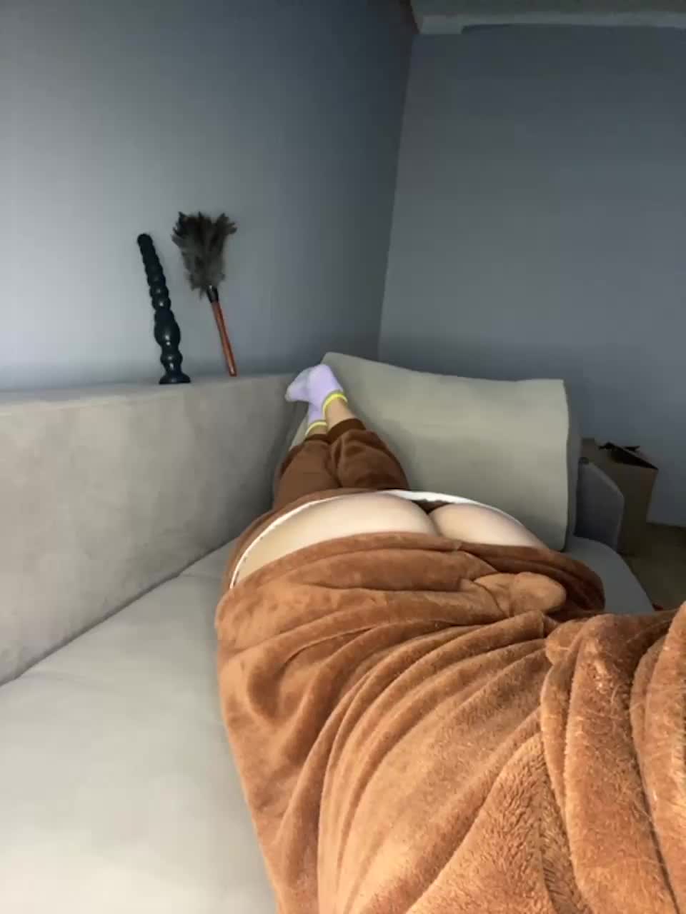 View or download file milaa1998 on 2023-09-12 from bongacams