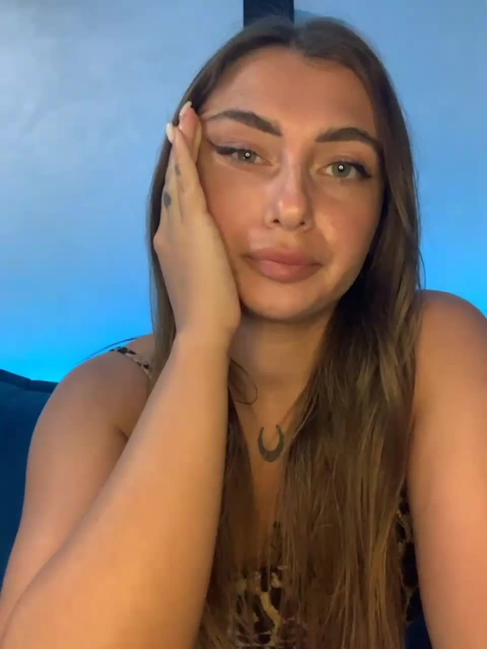 View or download file monikalevi on 2023-09-12 from bongacams