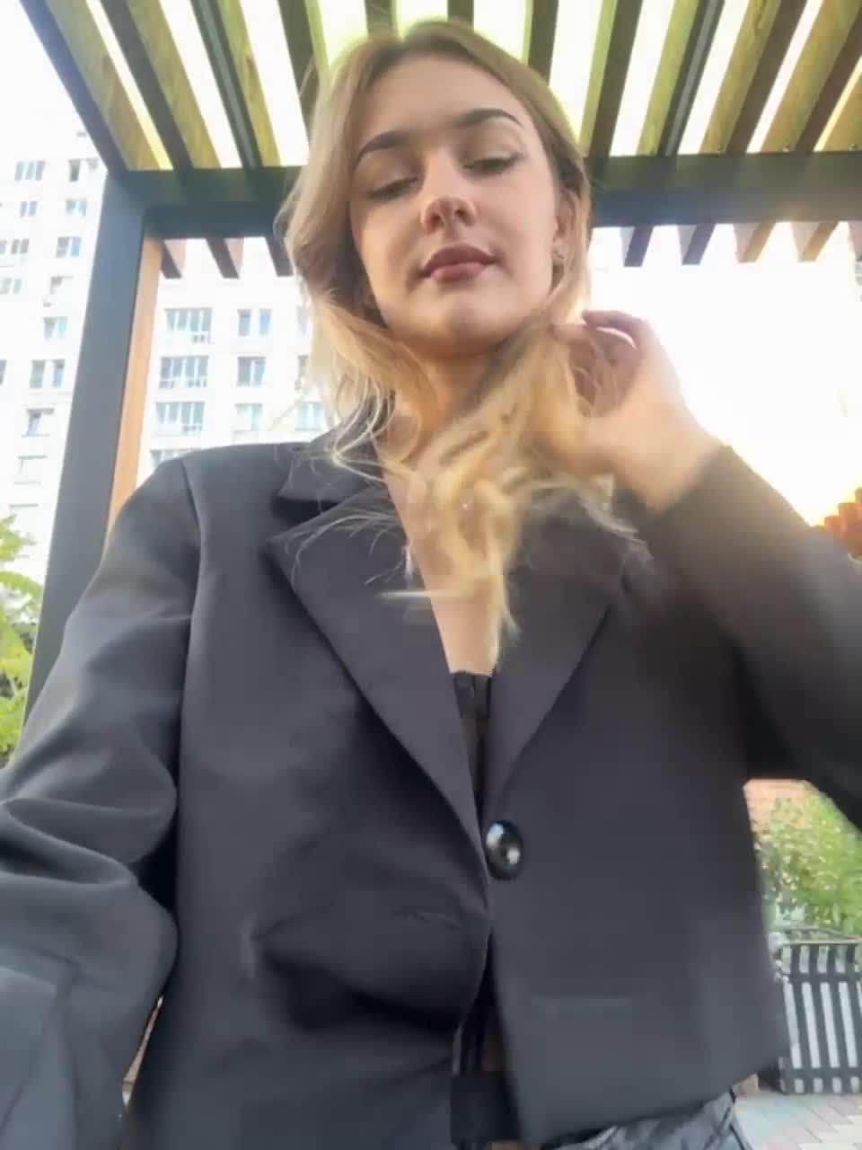 View or download file _lana_chester_ on 2023-09-13 from bongacams