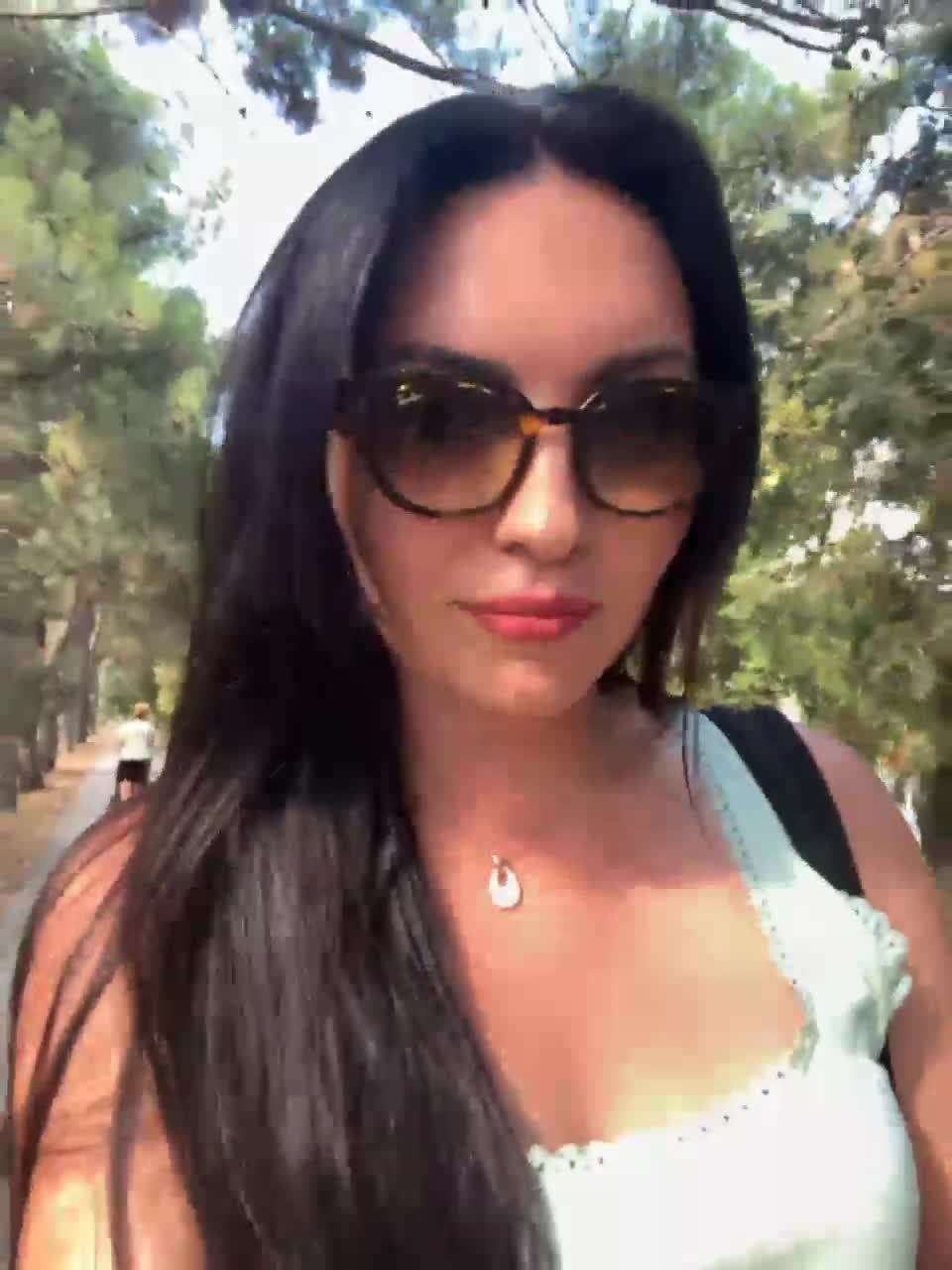 View or download file divora on 2023-09-13 from bongacams