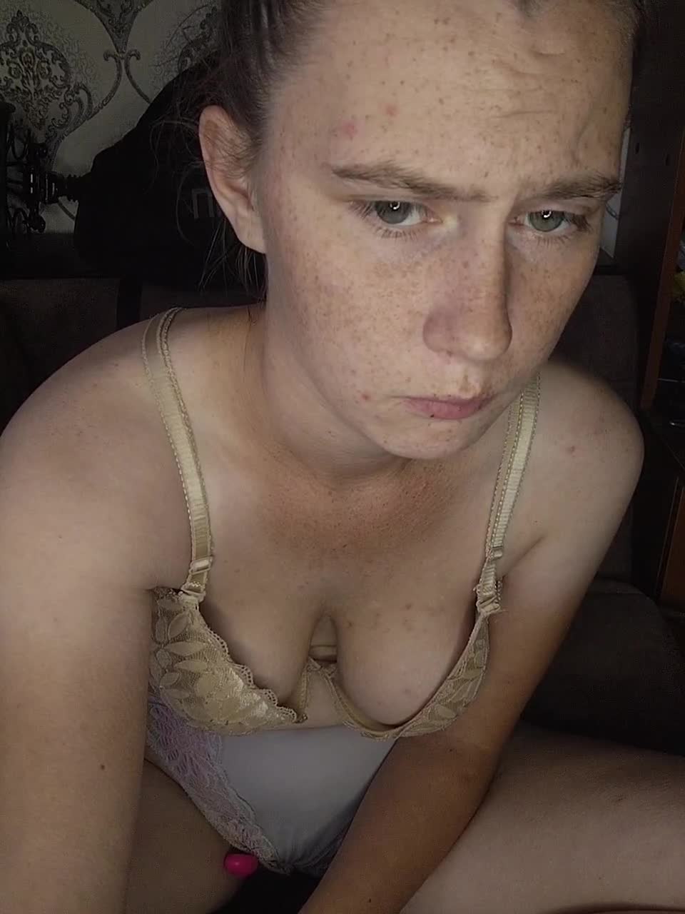 View or download file malinka1512 on 2023-09-13 from bongacams