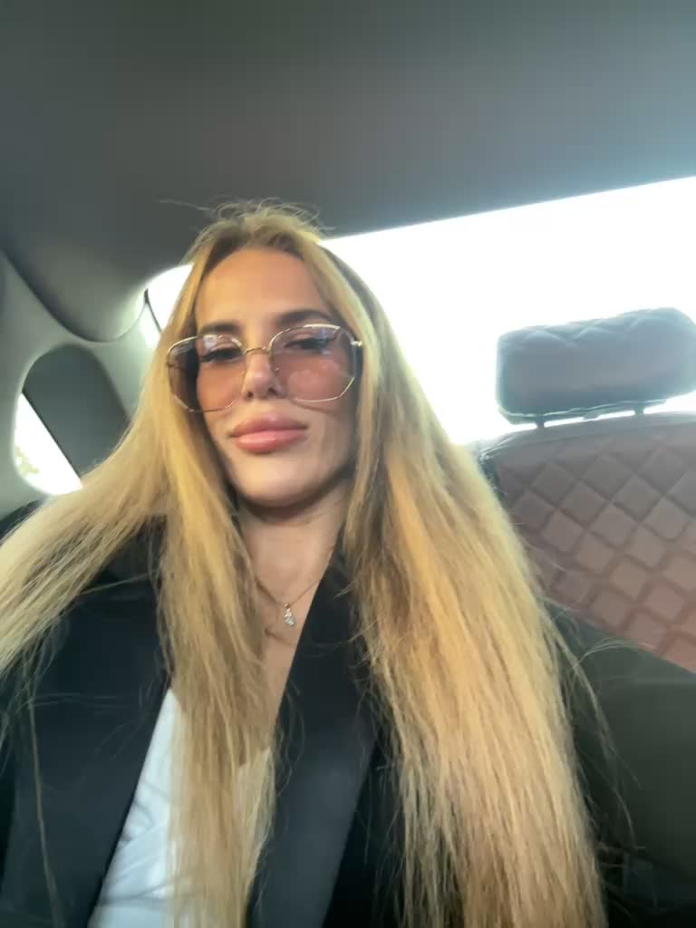 View or download file blondinochkaa on 2023-09-14 from bongacams