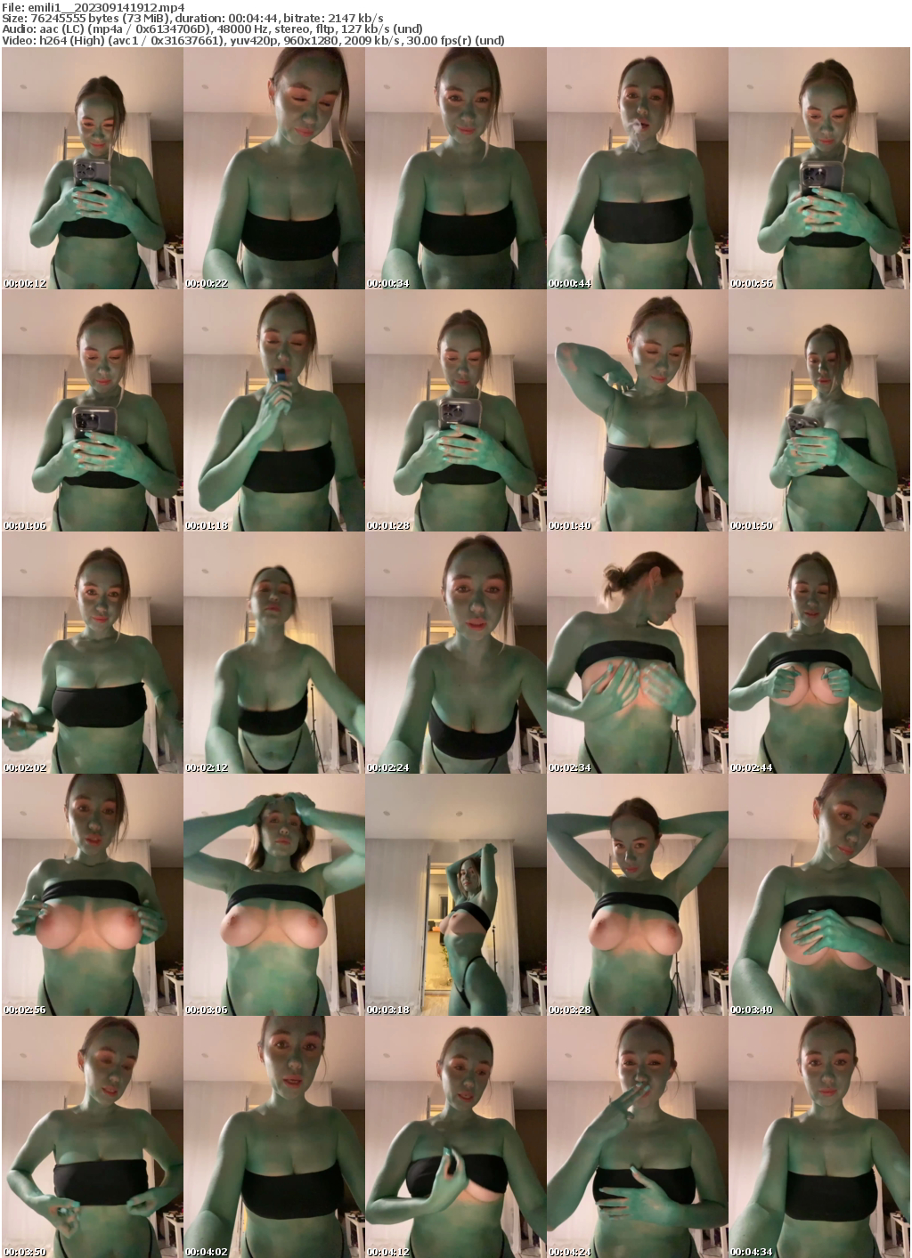 Preview thumb from emili1_ on 2023-09-14 @ bongacams