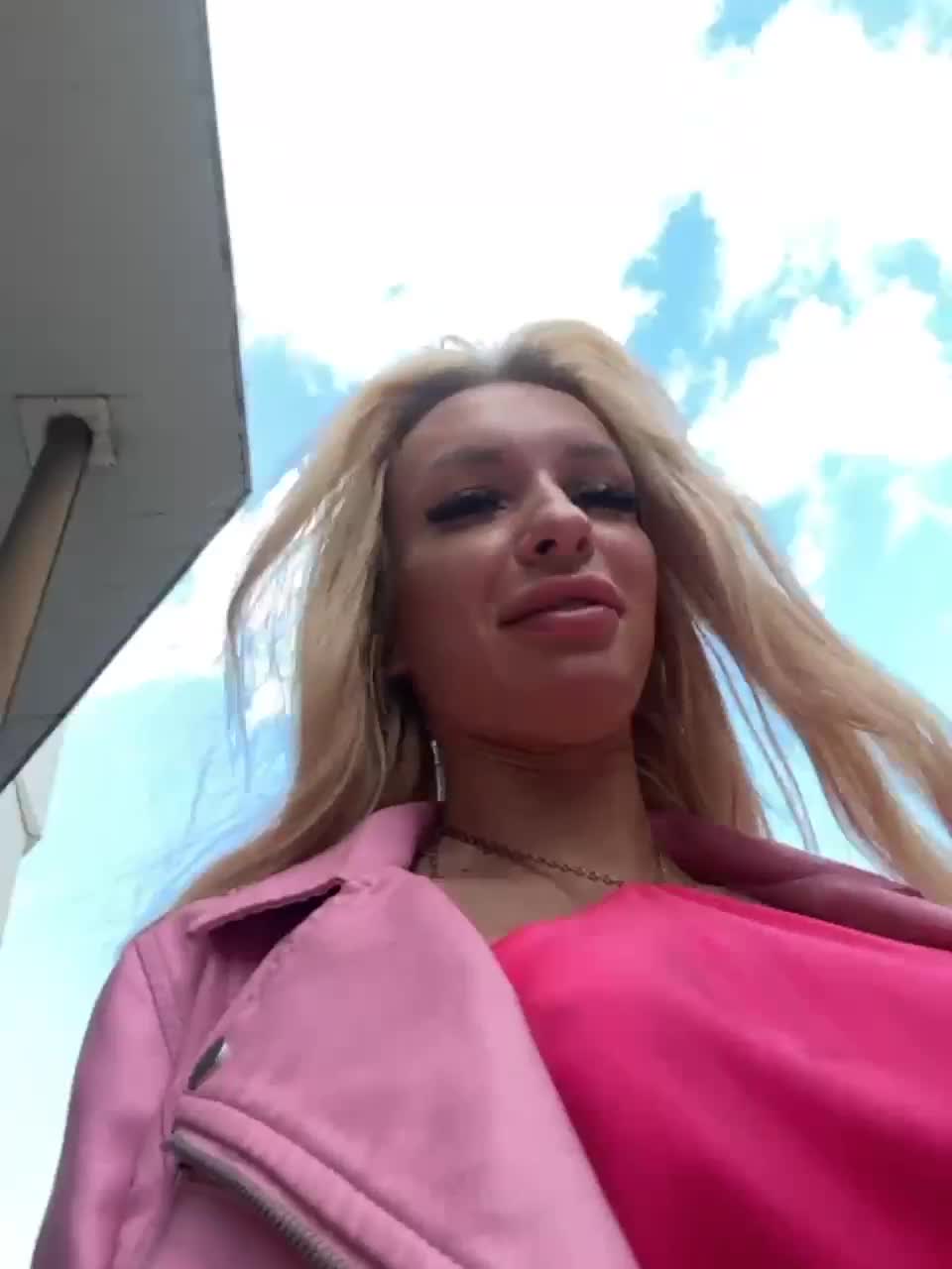 View or download file goldpussy69 on 2023-09-14 from bongacams