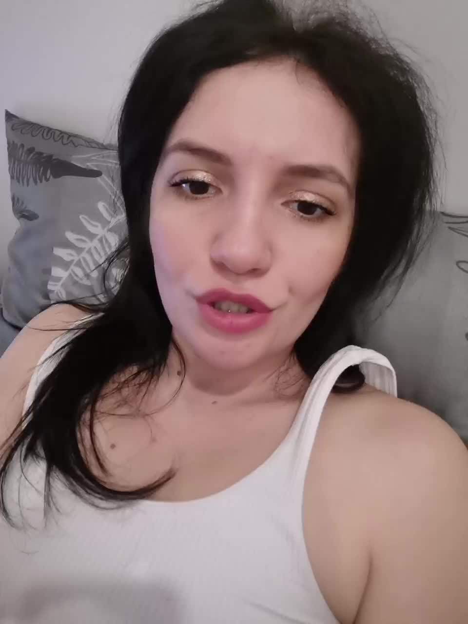 View or download file marykiskis on 2023-09-14 from bongacams