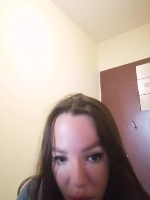 View or download file l4dycandy on 2023-09-19 from bongacams