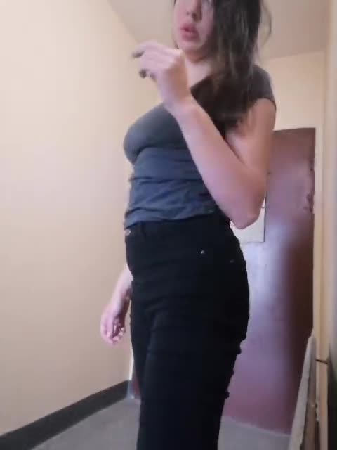 View or download file l4dycandy on 2023-09-19 from bongacams