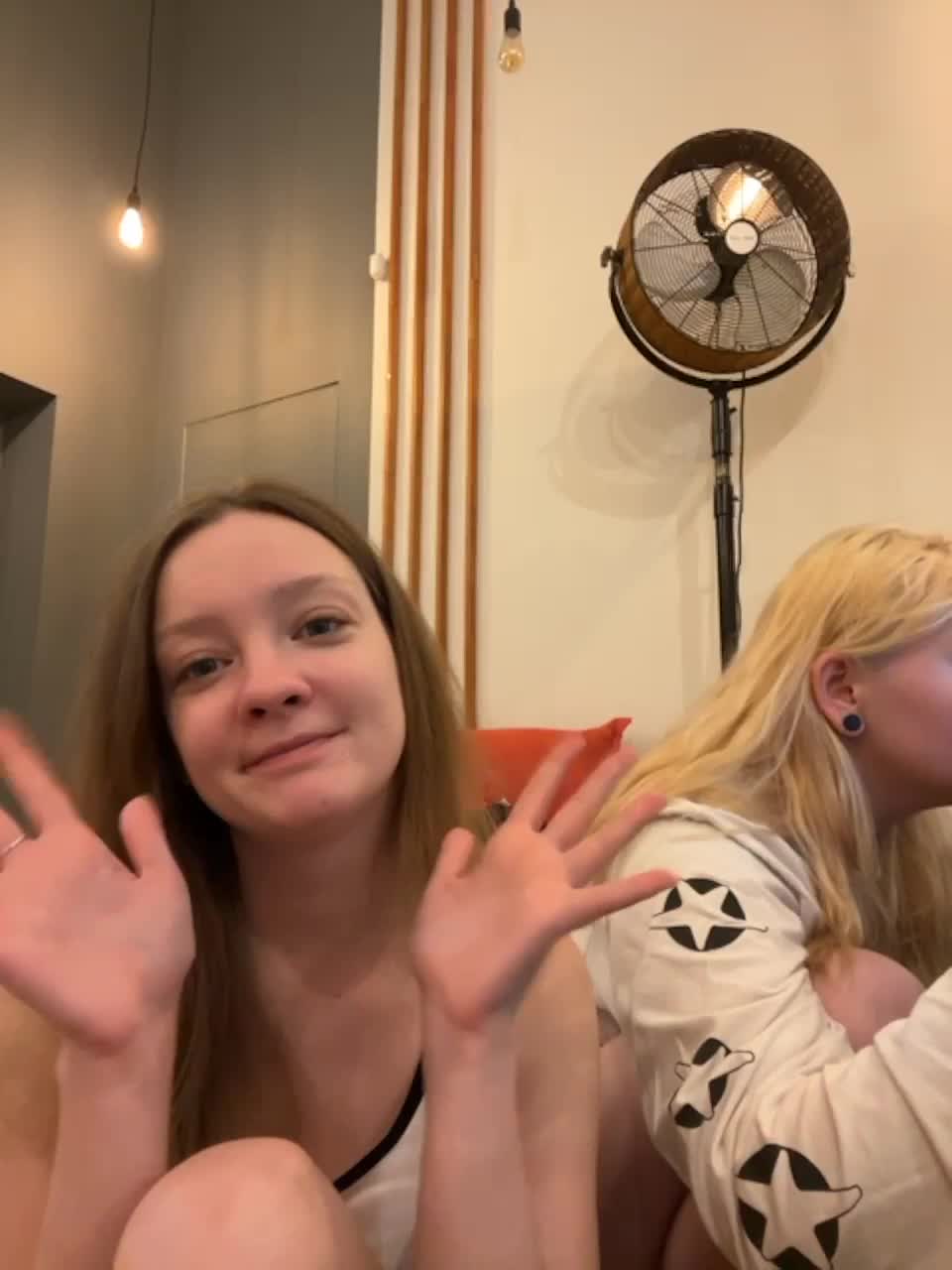 View or download file radiants_two on 2023-09-19 from bongacams