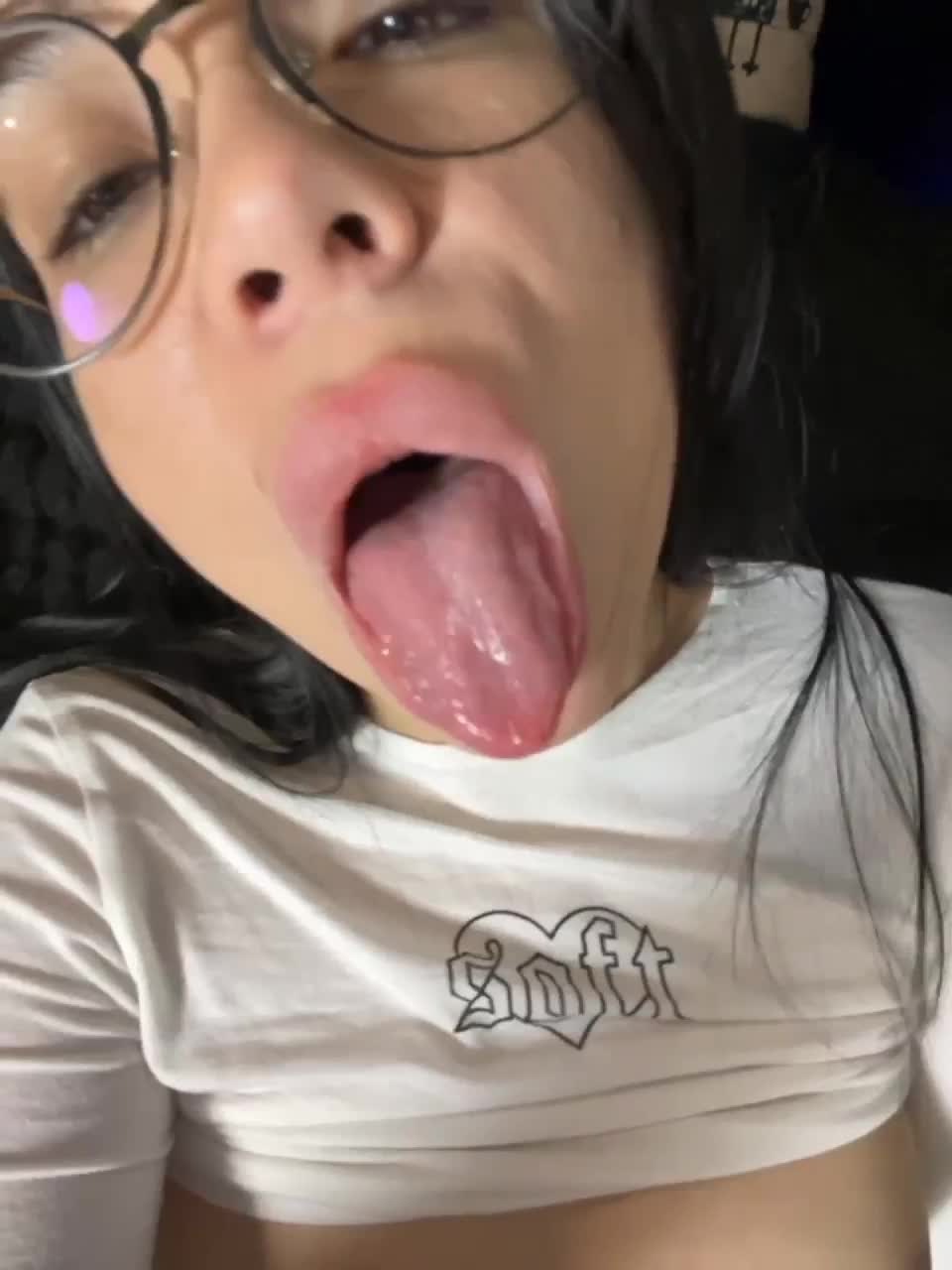 View or download file vero19nika on 2023-09-19 from bongacams