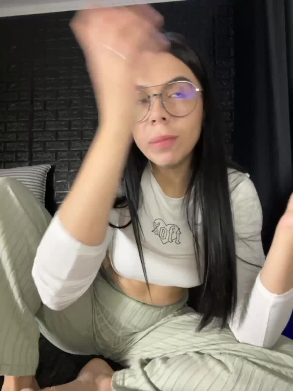 View or download file vero19nika on 2023-09-19 from bongacams