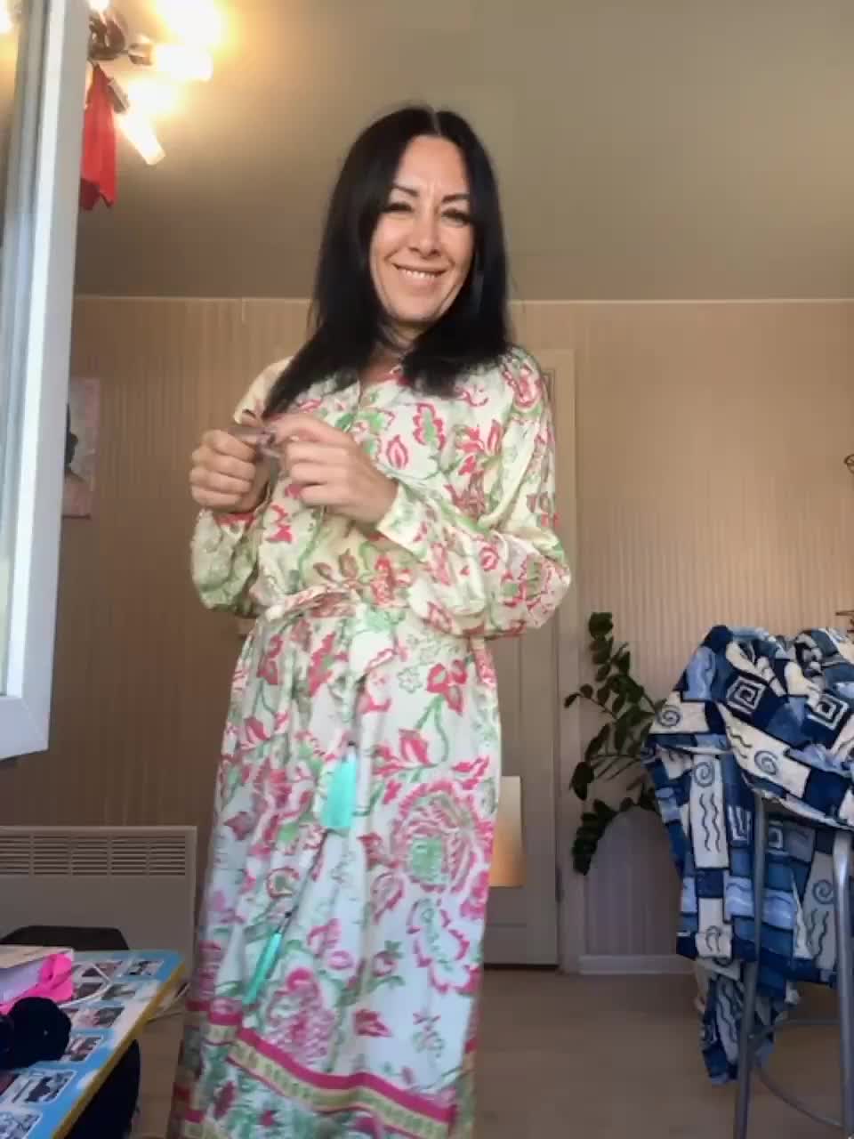 View or download file karolinamilf on 2023-09-21 from bongacams