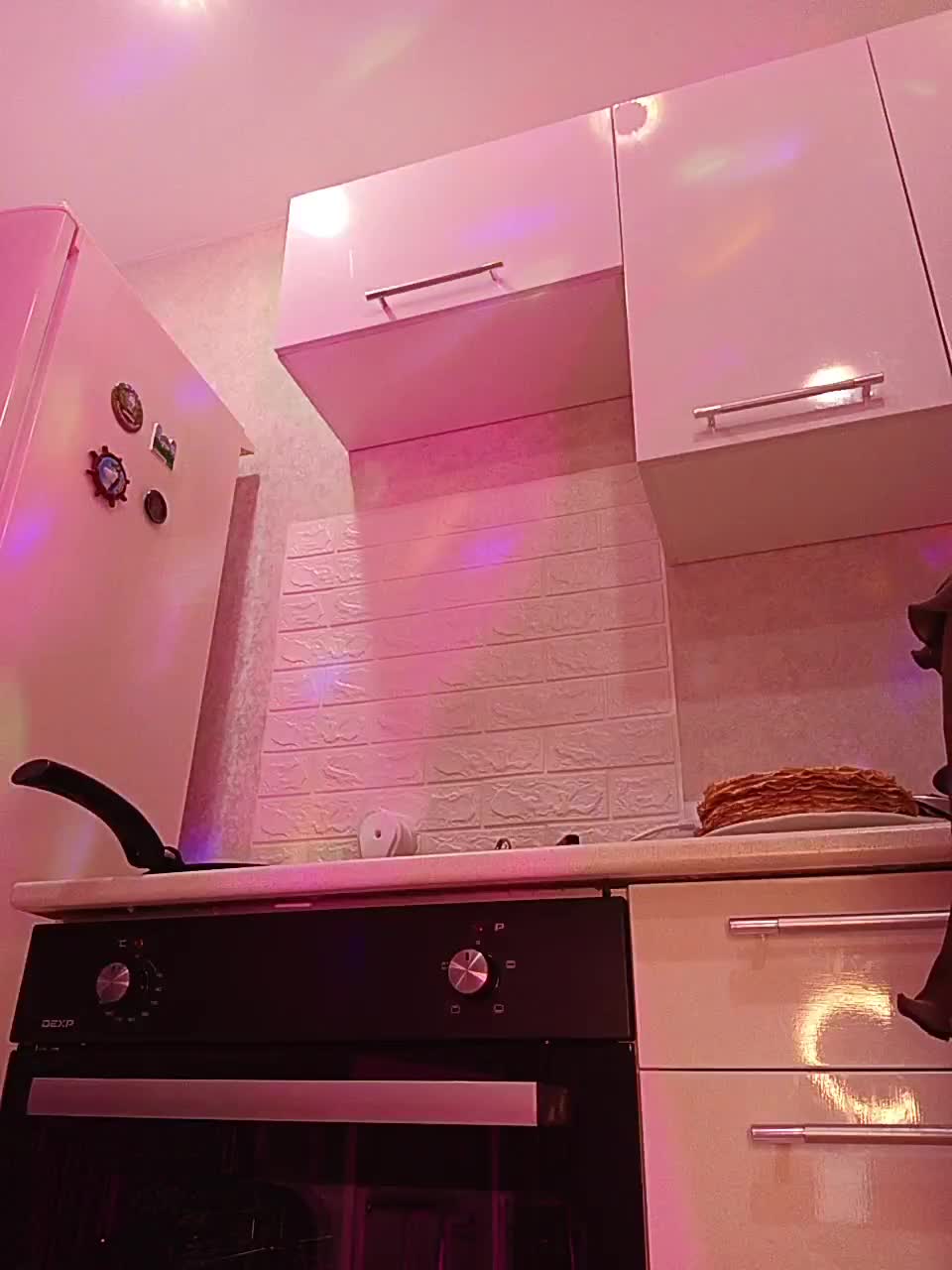 View or download file angelochek042 on 2023-09-22 from bongacams